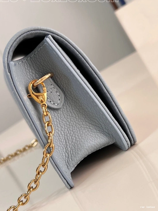 Cheap Chain On VUITTON Wallet Lily LOUIS 0805